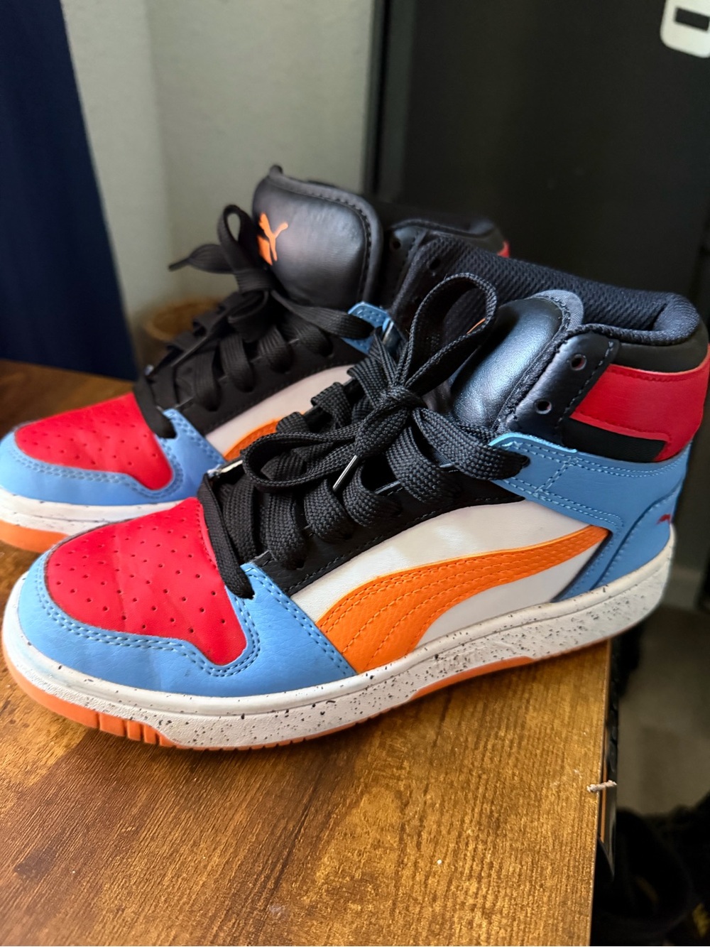 Puma Kids High-Top Sneakers in Red, Blue, Orange, Black